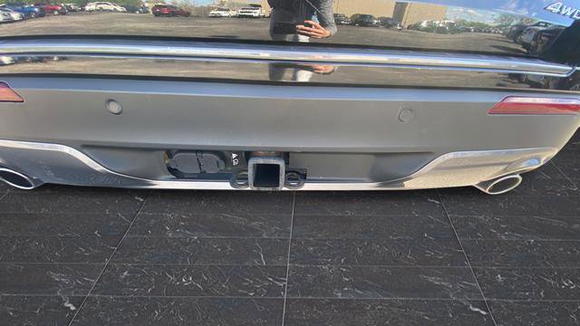 Used 2022 Ford Explorer XLT w/ Equipment Group 202A AWD/4WD image 32