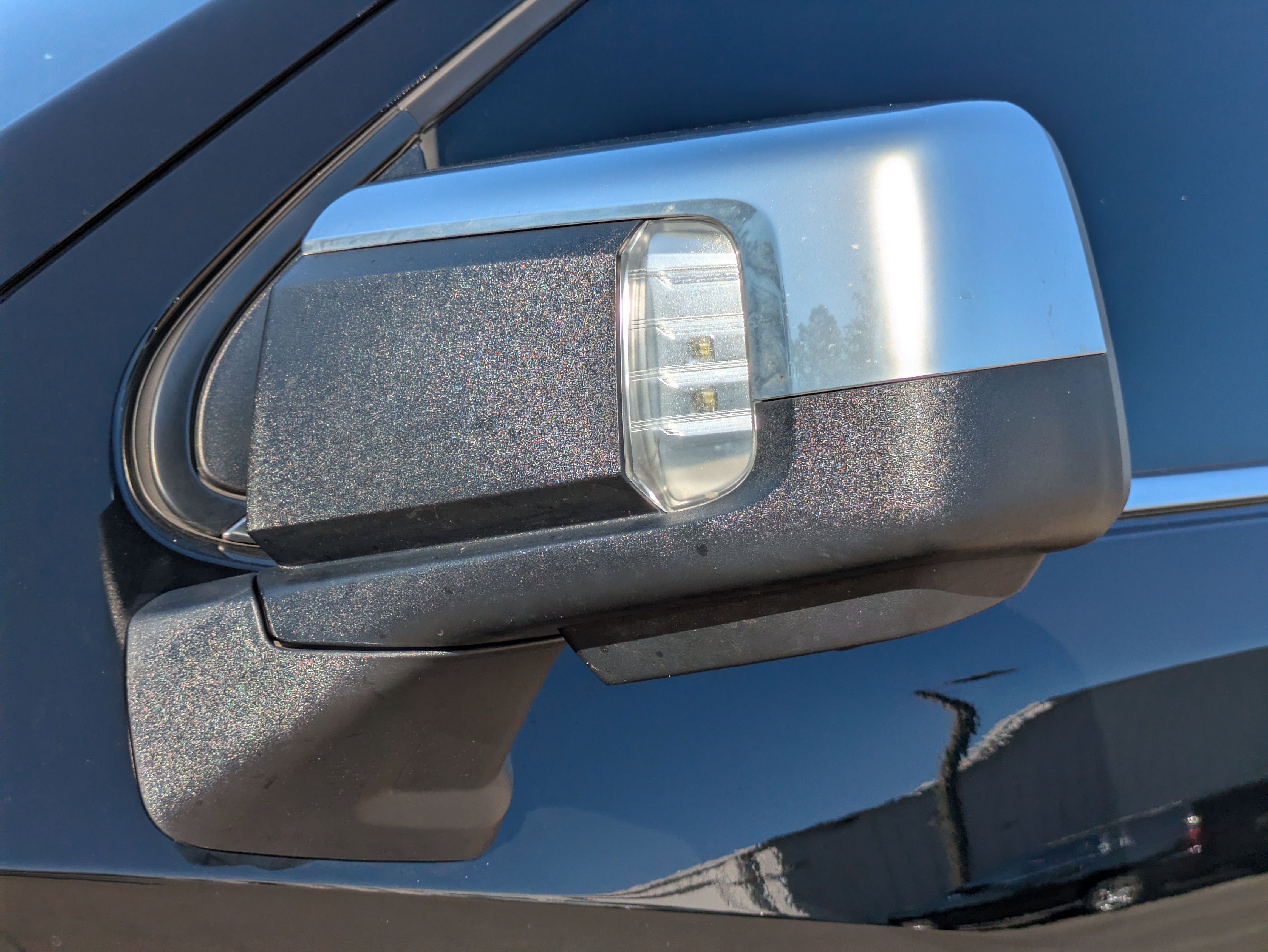 Used 2024 Chevrolet Silverado 1500 High Country w/ Technology Package image 31