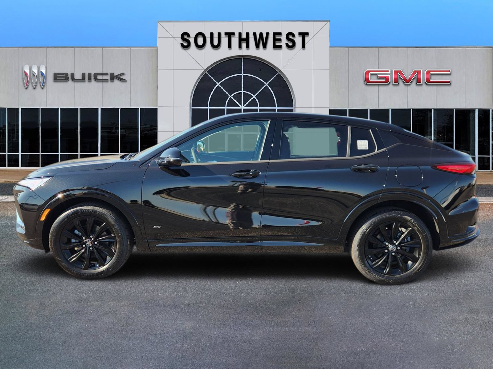 New 2026 Buick Envista Sport Touring w/ Convenience I Package FWD image 3