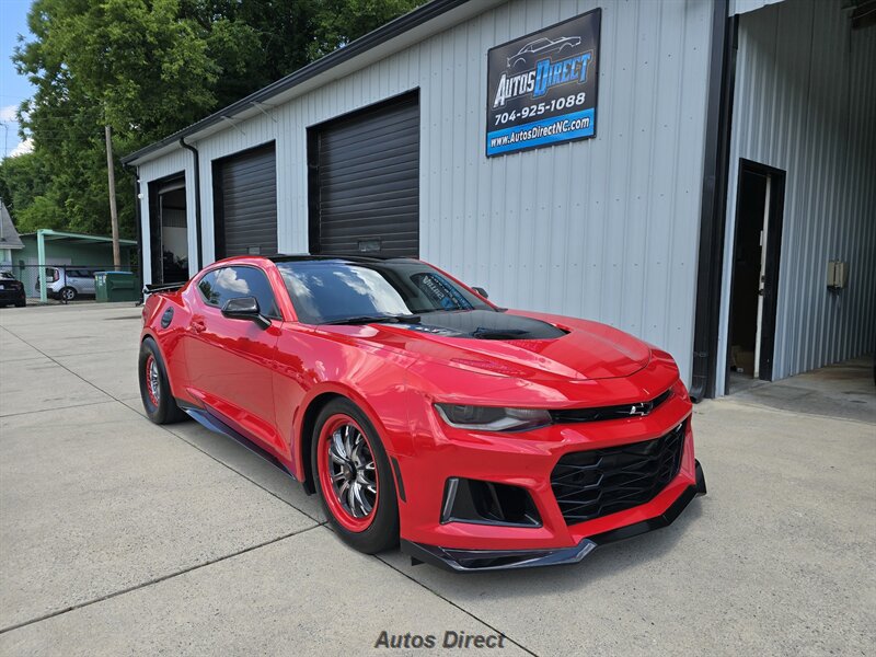 Used 2017 Chevrolet Camaro ZL1 RWD image 13