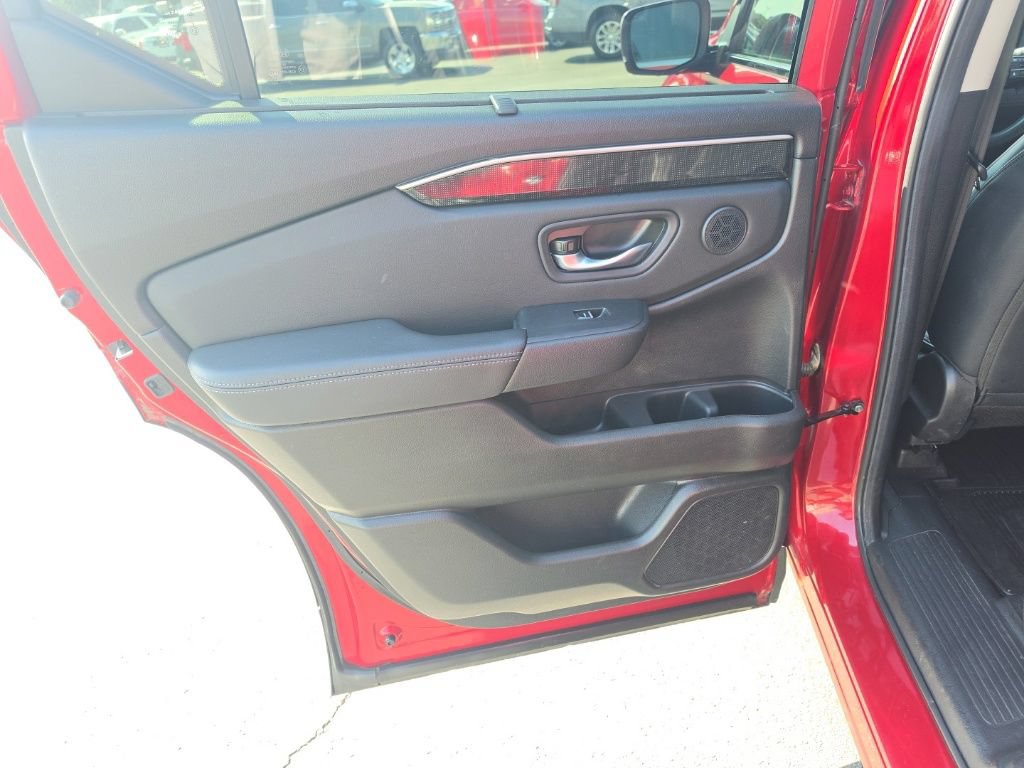 Certified 2025 Honda Pilot Elite image 26