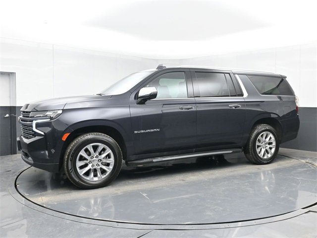 Used 2023 Chevrolet Suburban Premier image 6