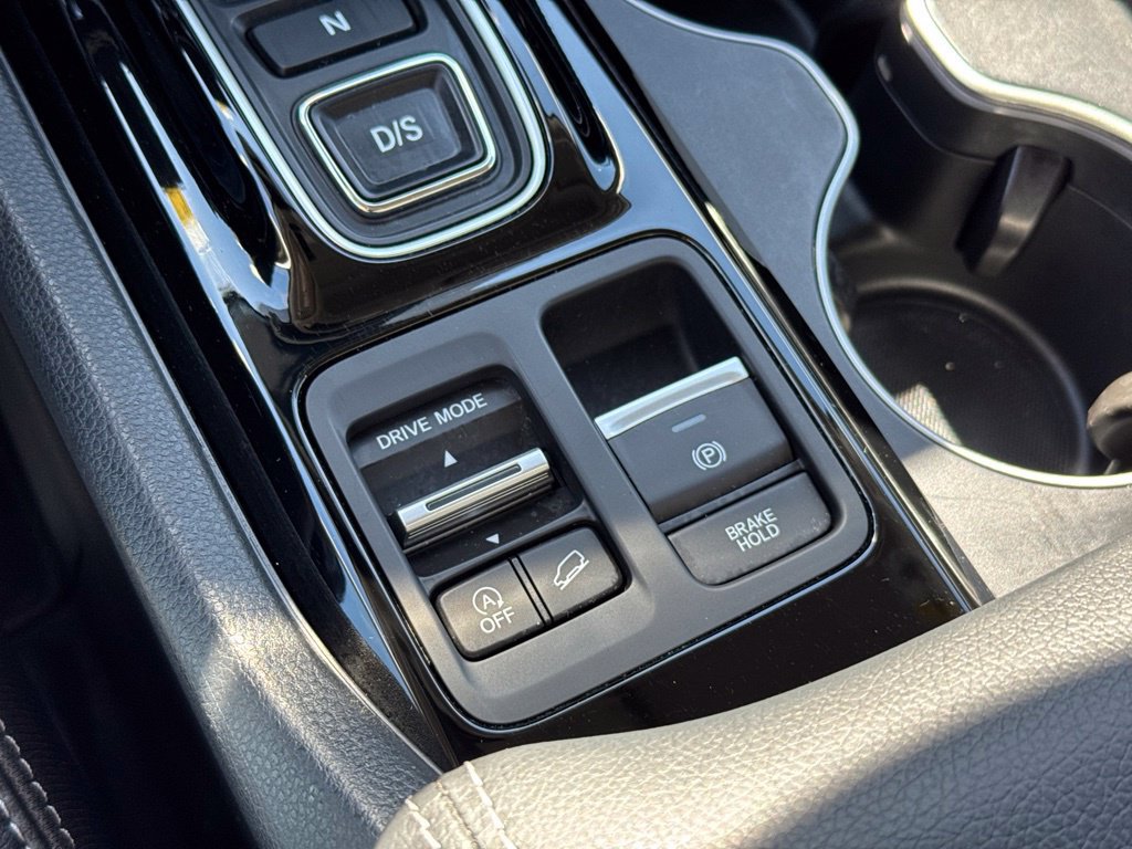 Used 2023 Honda Pilot Touring image 25