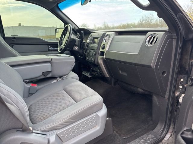 Used 2013 Ford F150 XLT w/ Luxury Equipment Group image 13