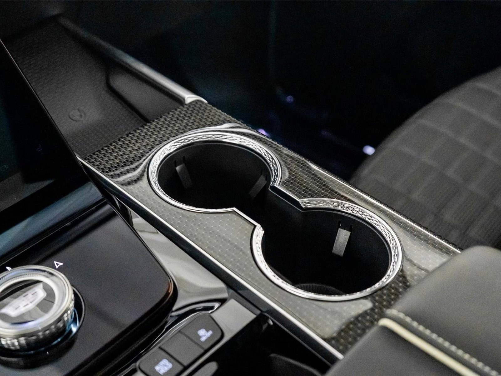 Used 2026 Cadillac Escalade V w/ LPO, Floor Liner Package image 39