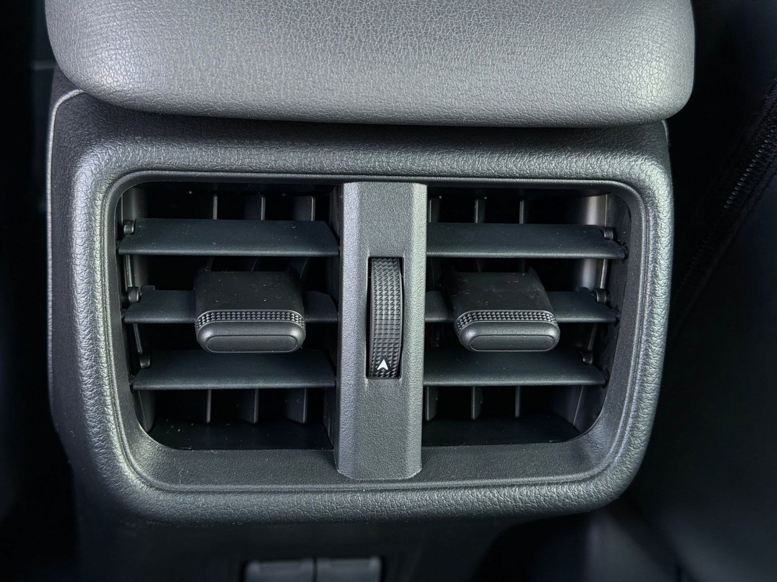 New 2026 Lexus UX 300h AWD image 25