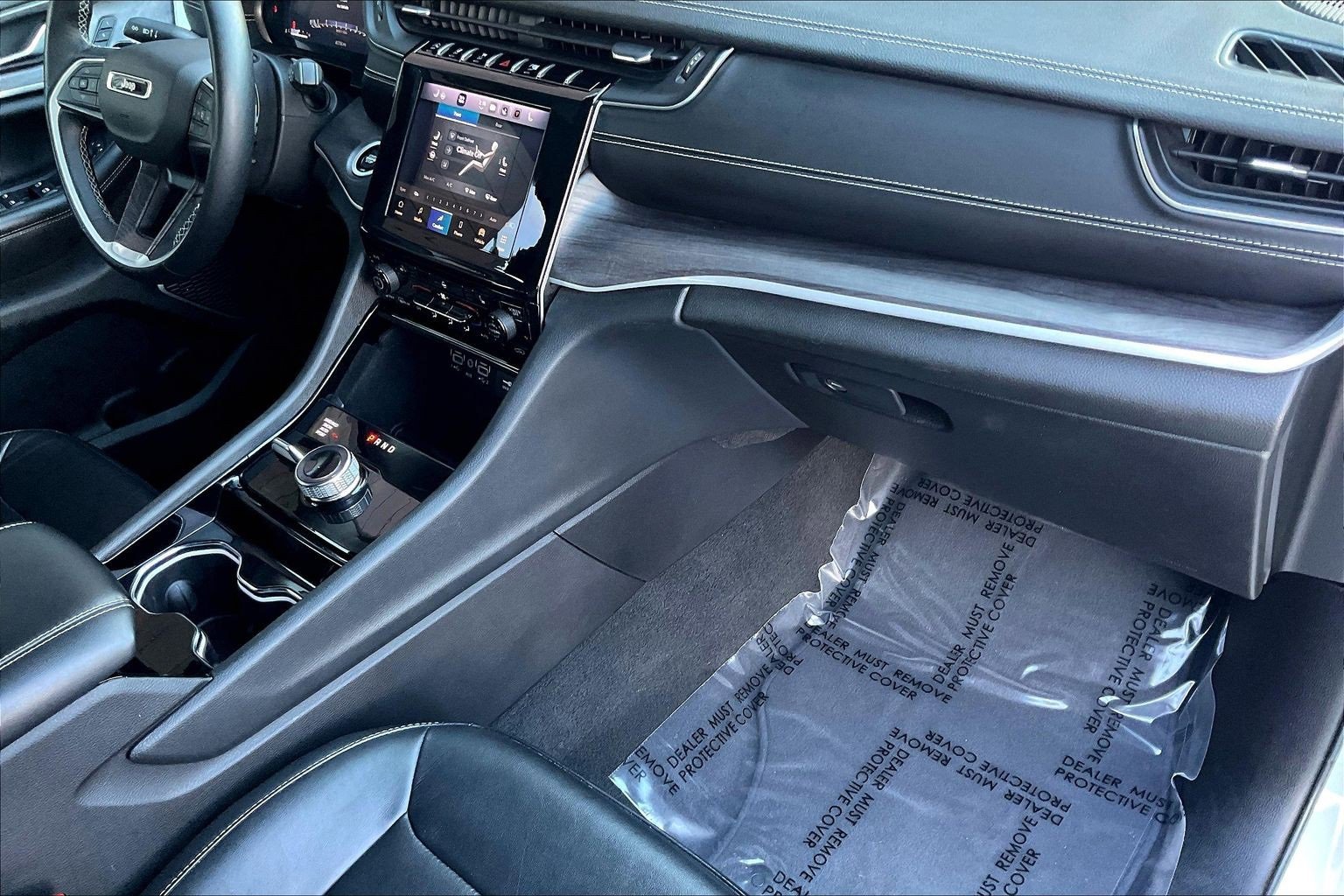 Used 2022 Jeep Grand Cherokee L Limited w/ Trailer Tow Group (B) image 20