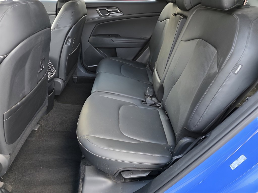 Used 2026 Kia Sportage EX image 16