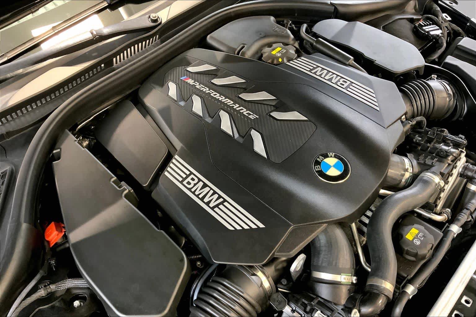 Used 2022 BMW M850i Gran Coupe xDrive w/ M Carbon Exterior Package AWD/4WD image 31