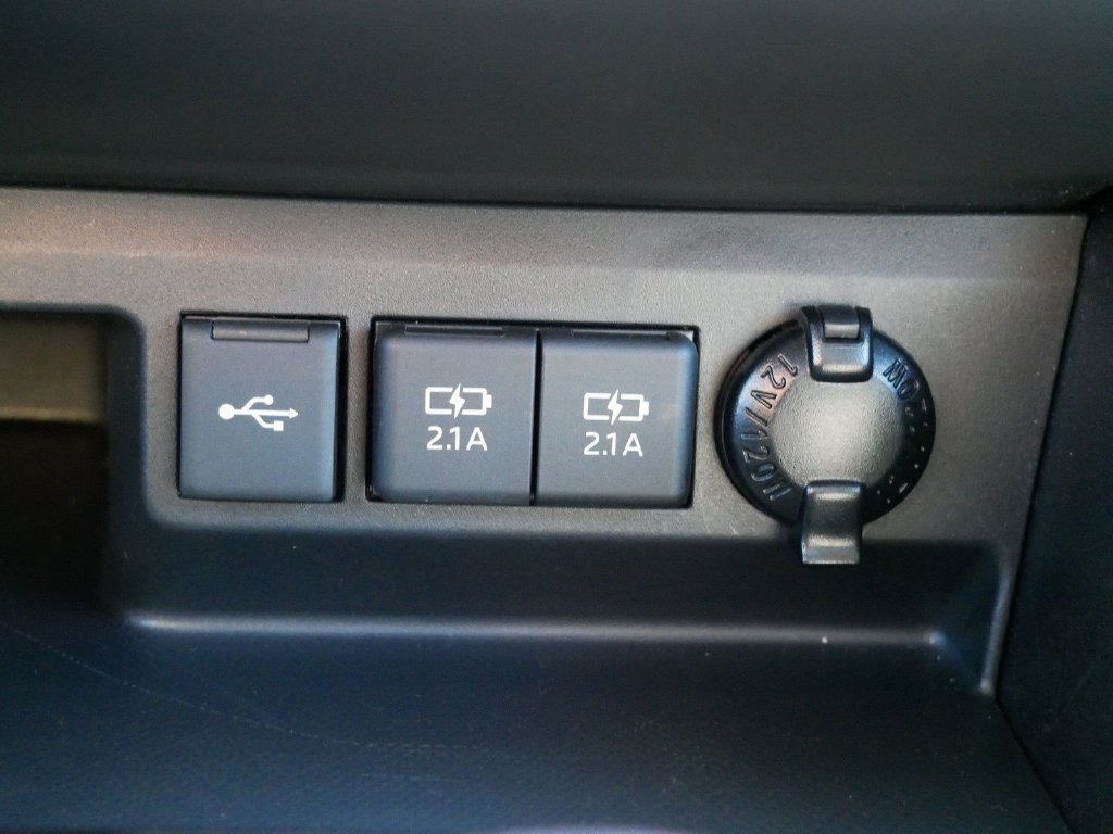 Used 2021 Toyota Highlander Limited AWD/4WD image 26