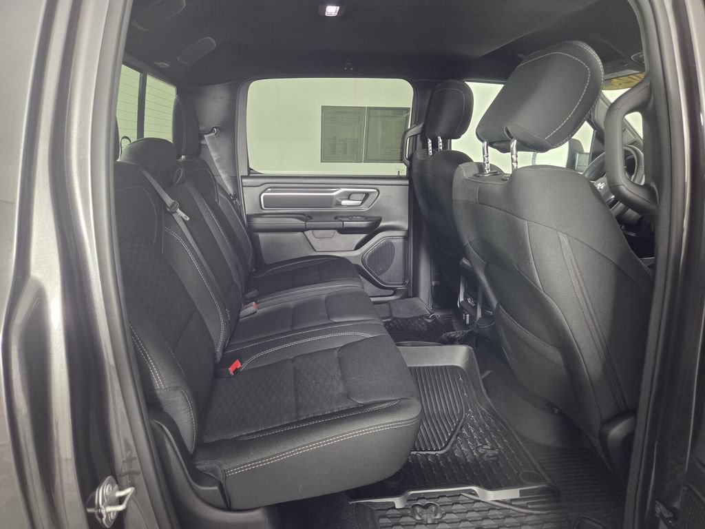 Used 2025 RAM 1500 Big Horn RWD image 28