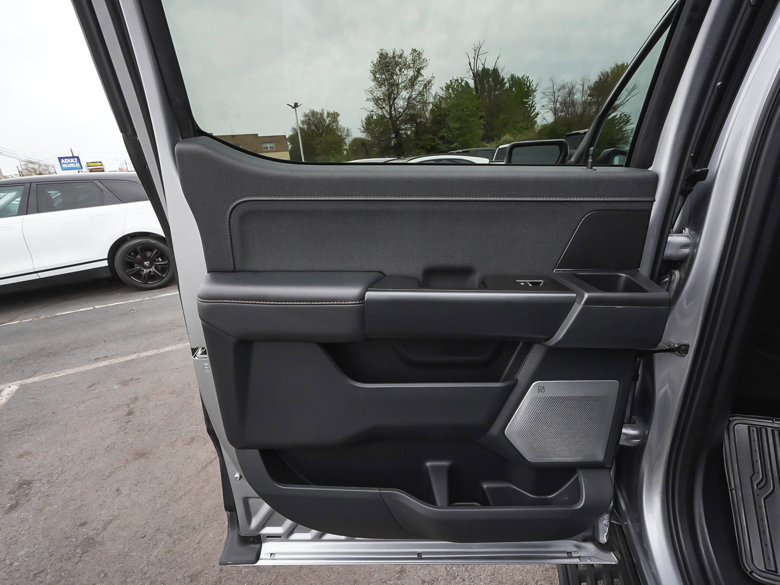 Used 2023 Ford F150 Raptor AWD/4WD image 13