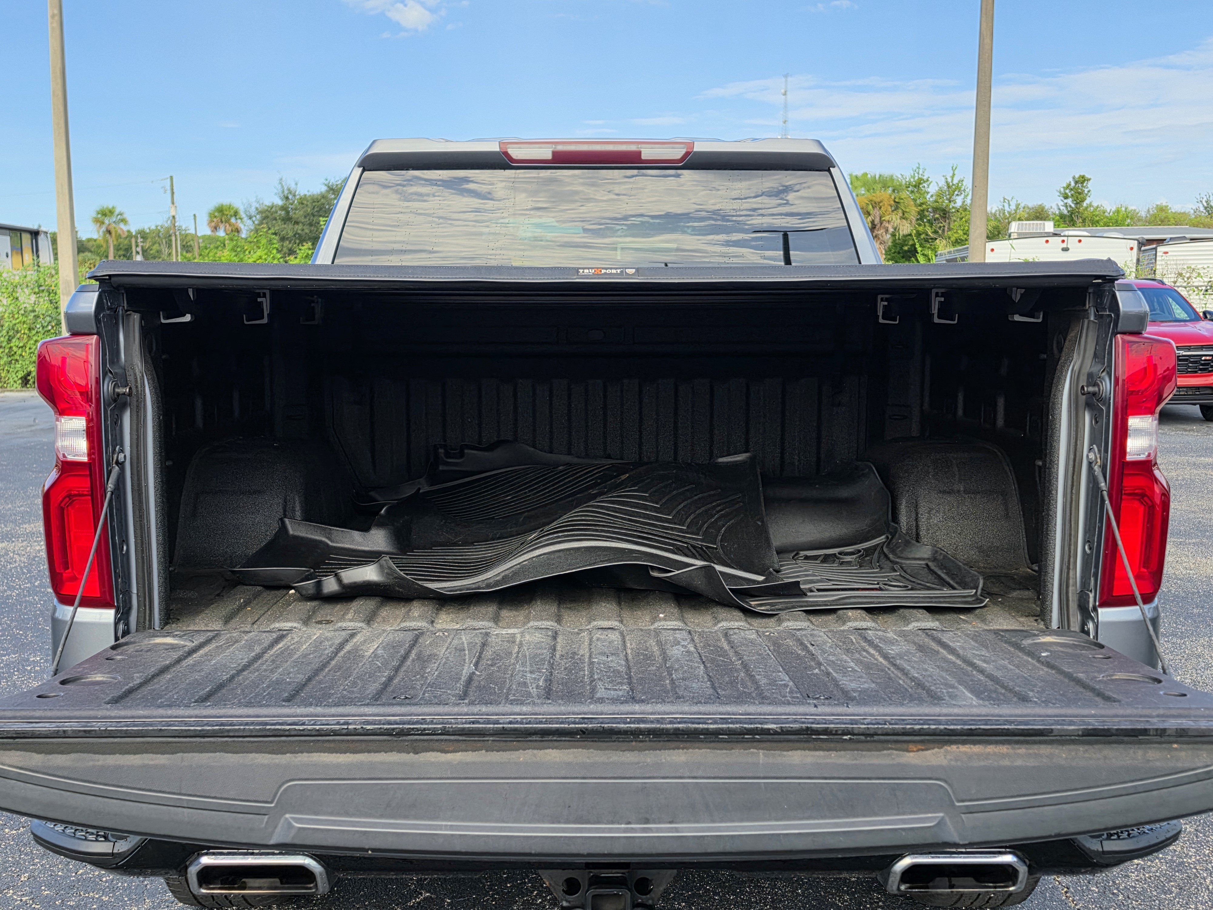 Used 2020 Chevrolet Silverado 1500 Custom Trail Boss w/ Custom Convenience Package AWD/4WD image 7