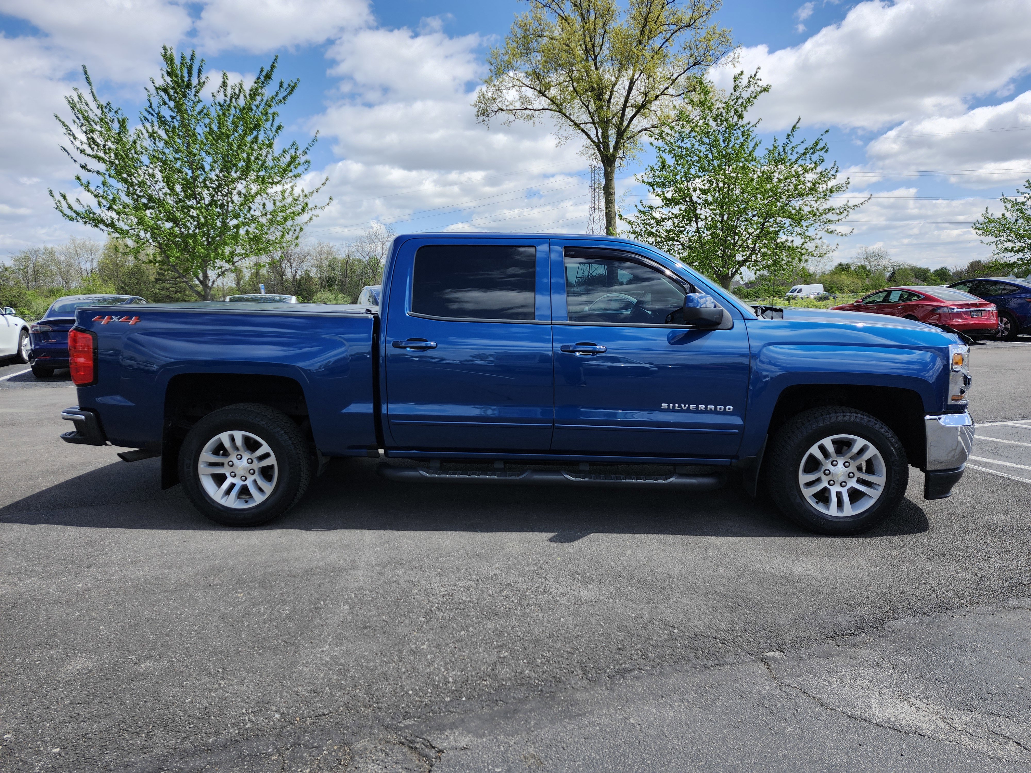 Used 2018 Chevrolet Silverado 1500 LT w/ All Star Edition image 19
