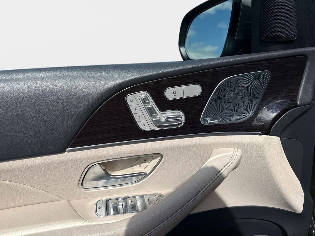 Used 2020 Mercedes-Benz GLE 350 4MATIC image 19