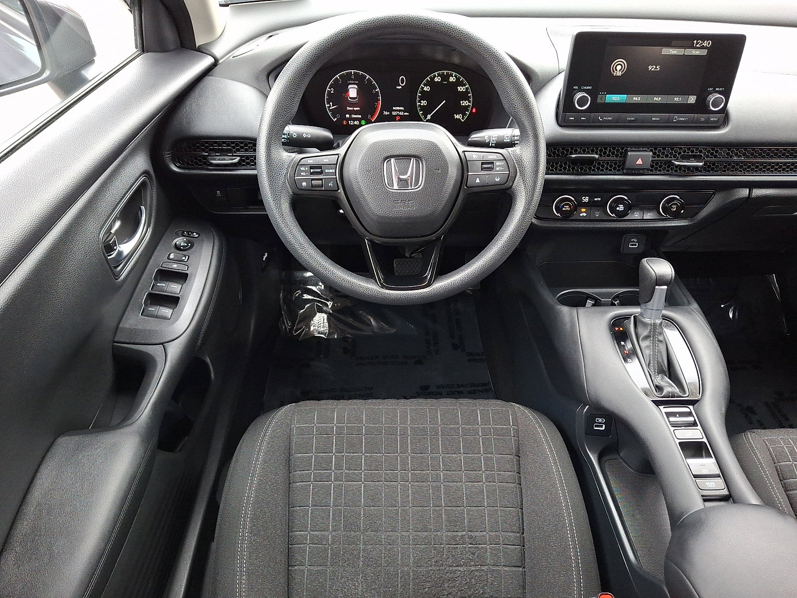 Used 2023 Honda HR-V LX image 11