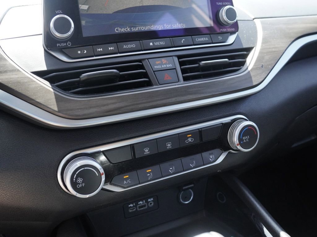Certified 2024 Nissan Altima 2.5 SV FWD image 13