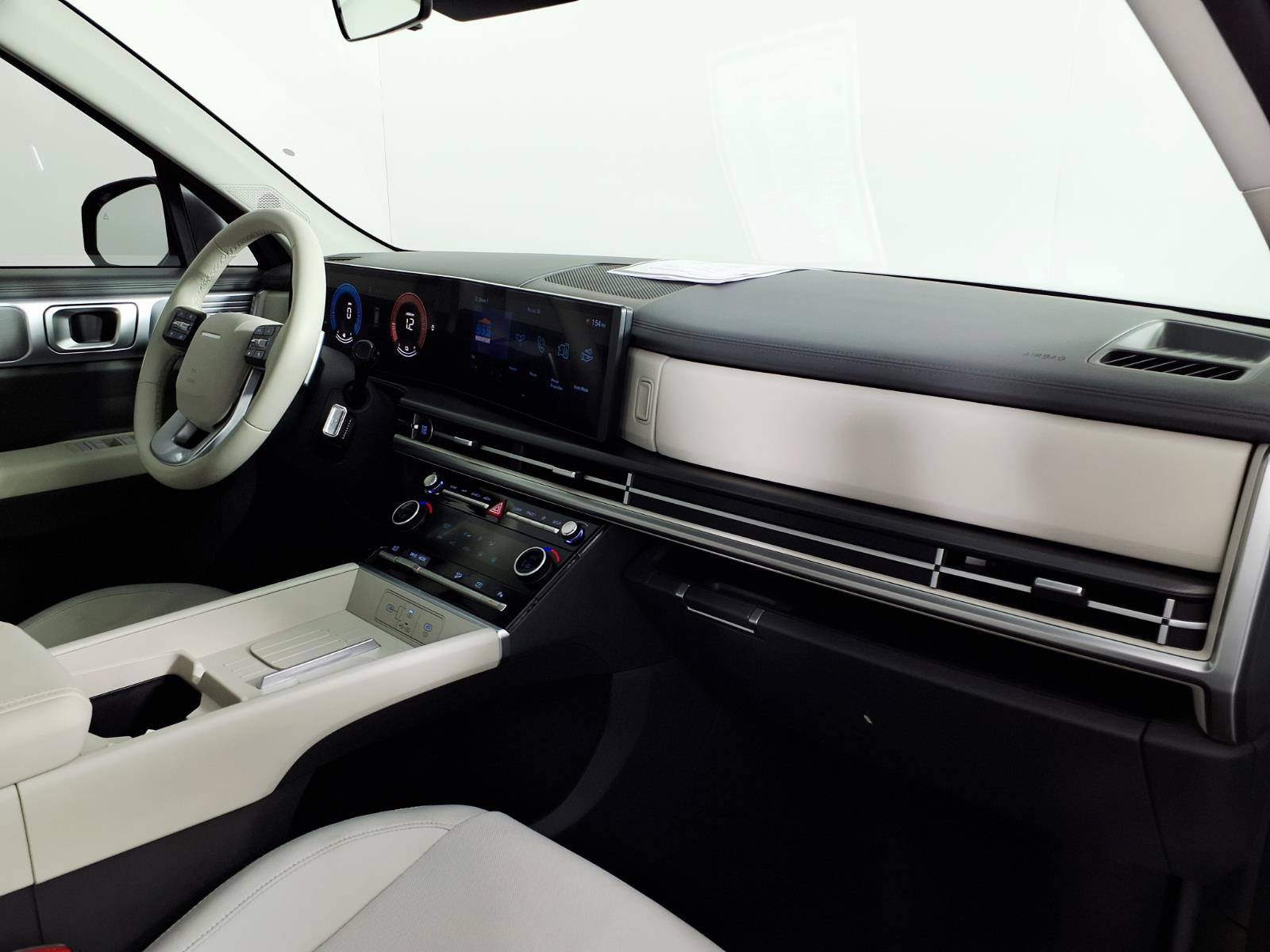 Certified 2026 Hyundai Santa Fe SE FWD image 9