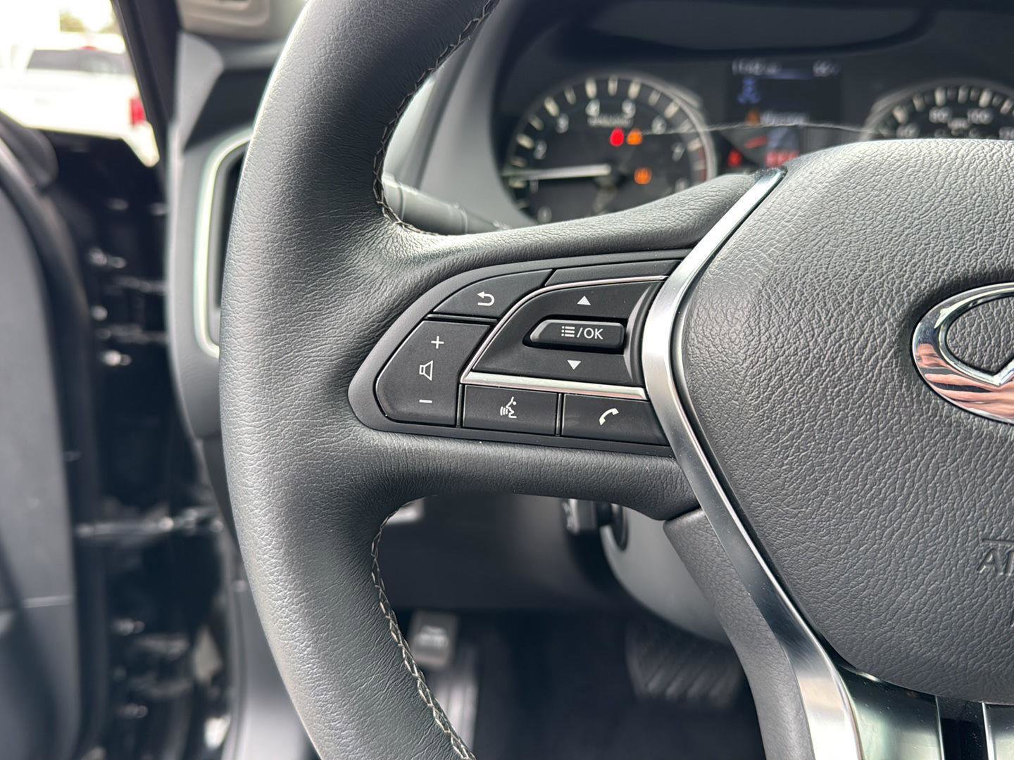 Used 2023 INFINITI Q50 Luxe w/ Cargo Package image 18