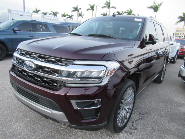 Certified 2024 Ford Expedition Limited AWD/4WD image 3