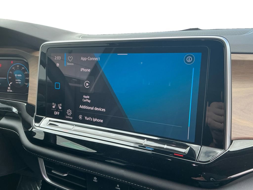 Used 2024 Volkswagen Atlas SE image 17