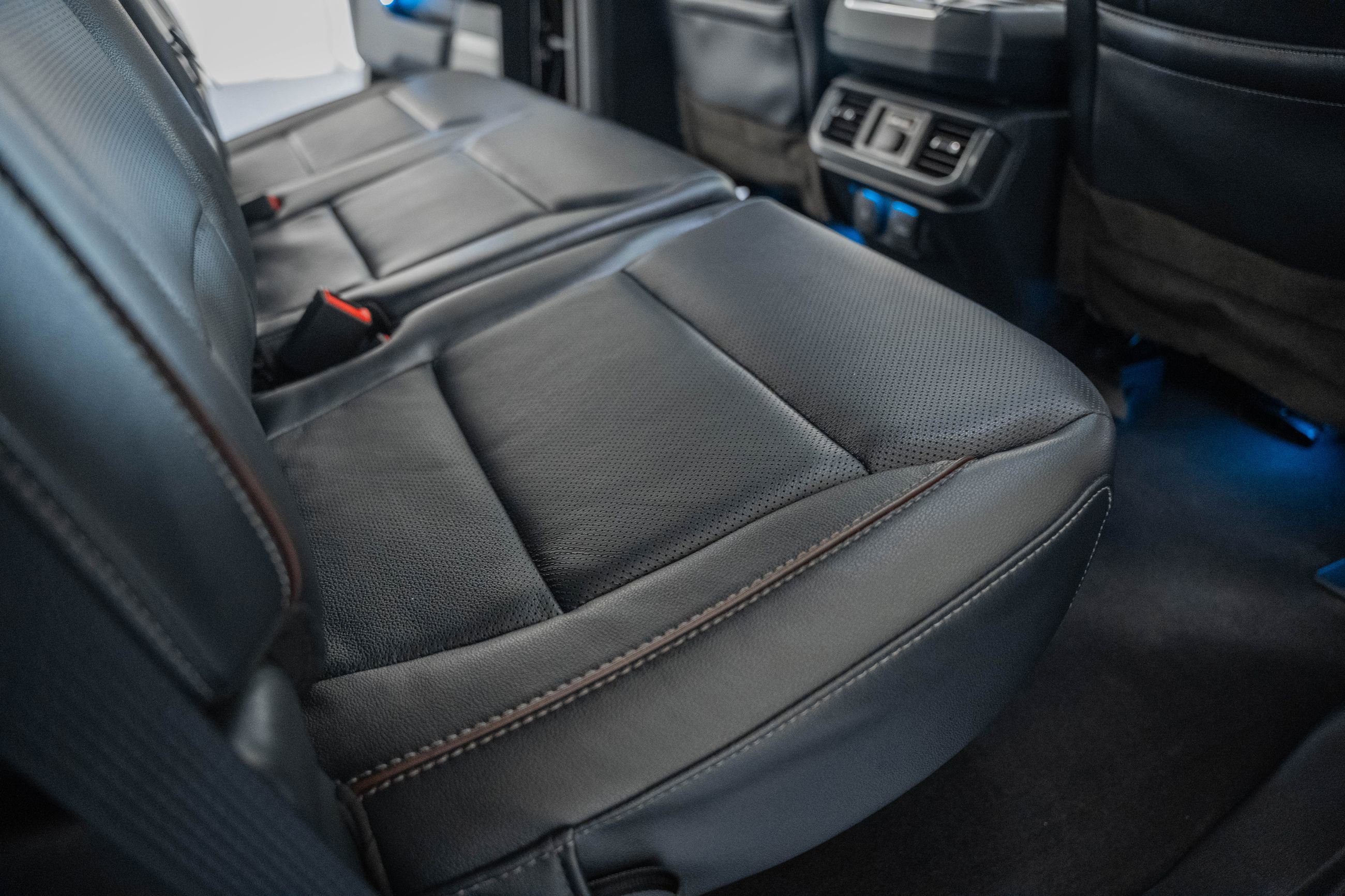 Certified 2023 Ford F150 Lariat w/ Equipment Group 502A High image 42