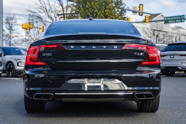 Used 2020 Volvo S90 T6 Inscription image 6