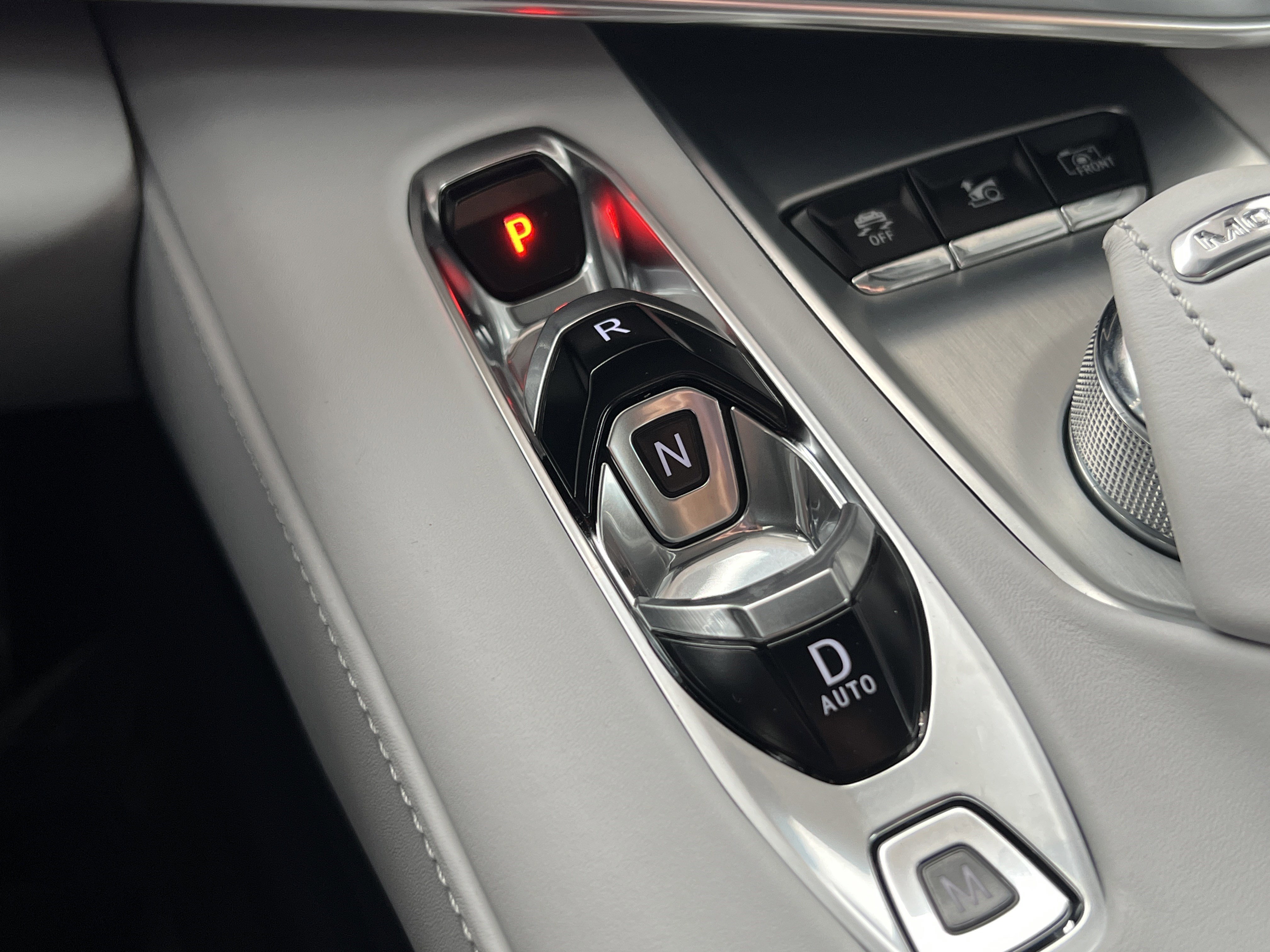 Used 2021 Chevrolet Corvette Stingray Premium Cpe w/ Battery Protection Package image 28