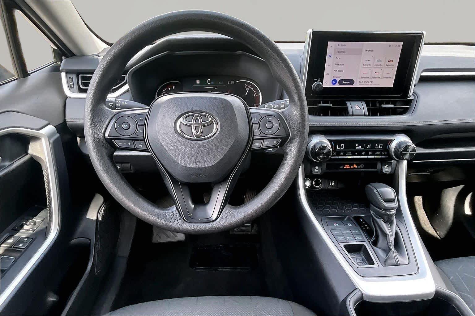 Certified 2025 Toyota RAV4 XLE AWD/4WD image 6