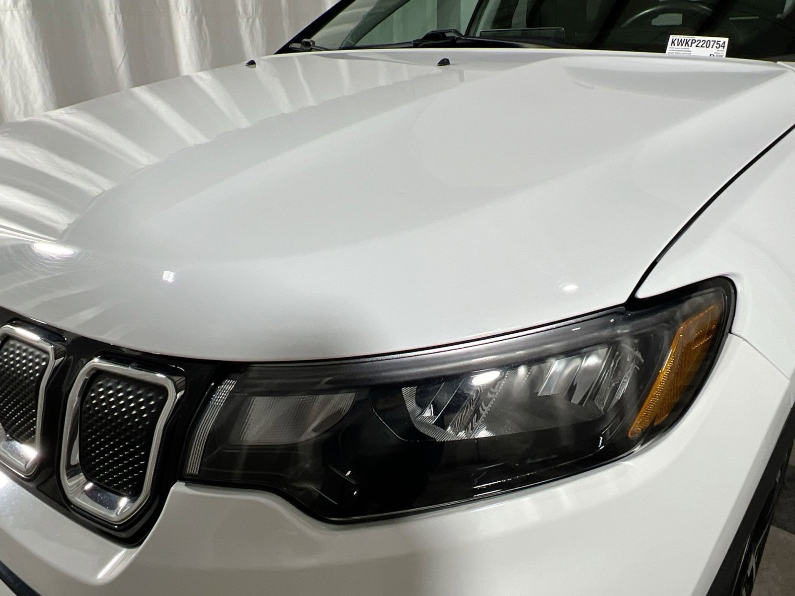 Used 2022 Jeep Compass Limited image 13