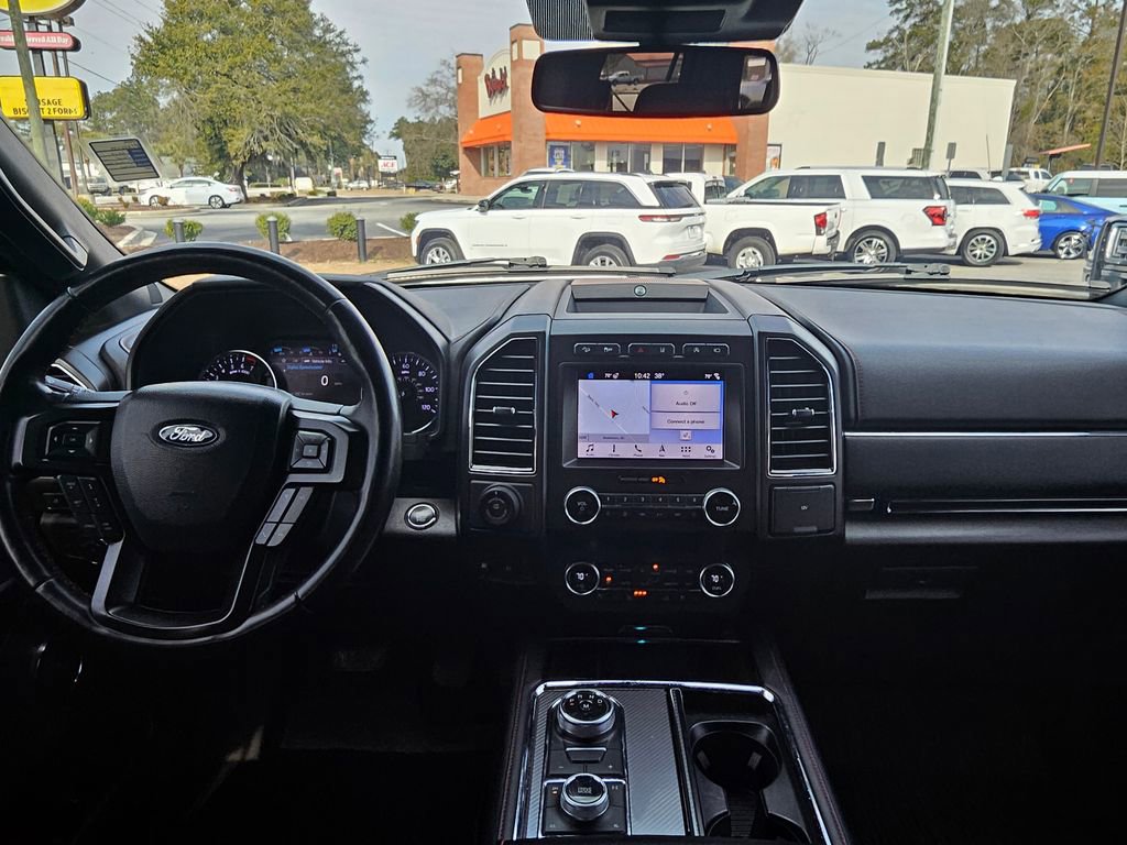 Used 2019 Ford Expedition Limited w/ Equipment Group 303A image 11