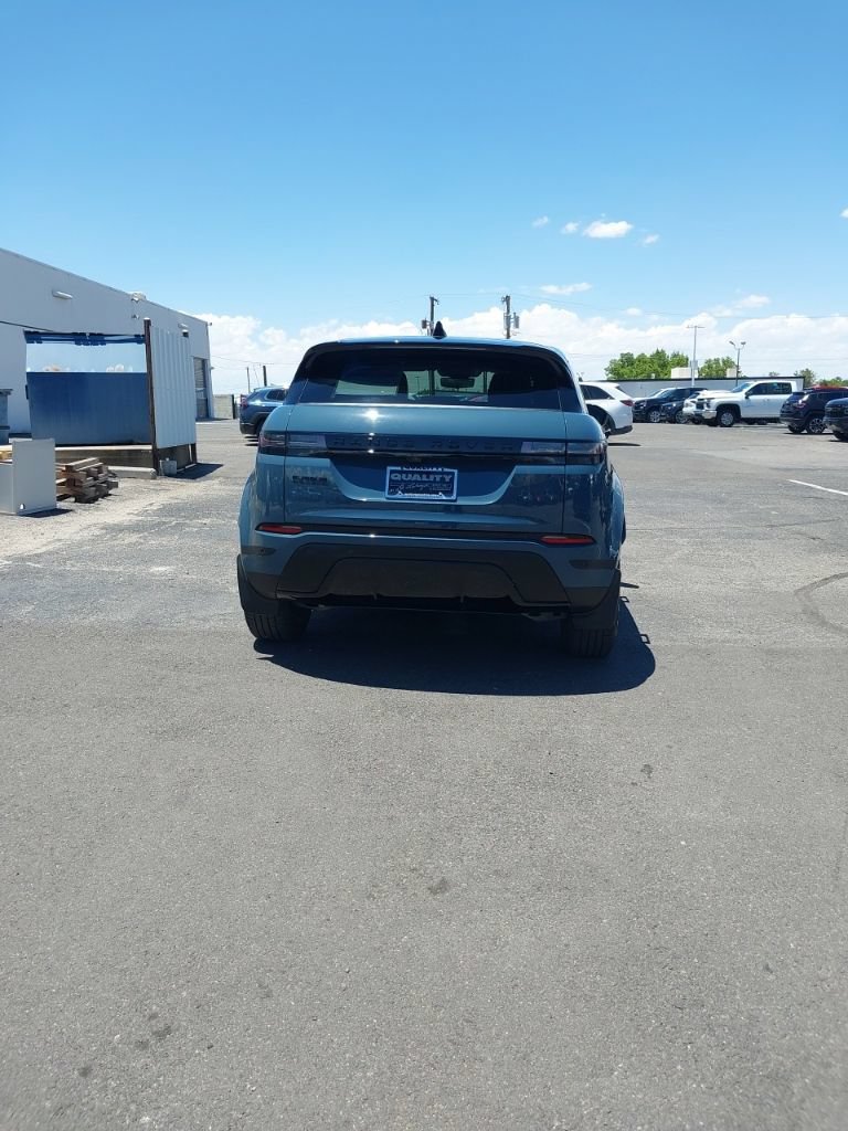 Used 2024 Land Rover Range Rover Evoque S AWD/4WD image 3