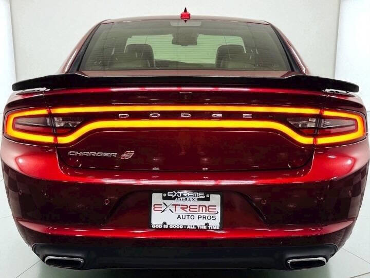 Used 2018 Dodge Charger GT image 8