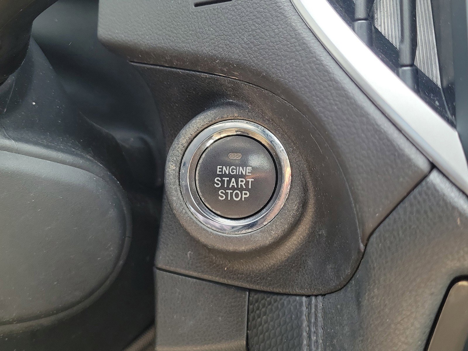 Used 2020 Subaru Forester Premium AWD/4WD image 28