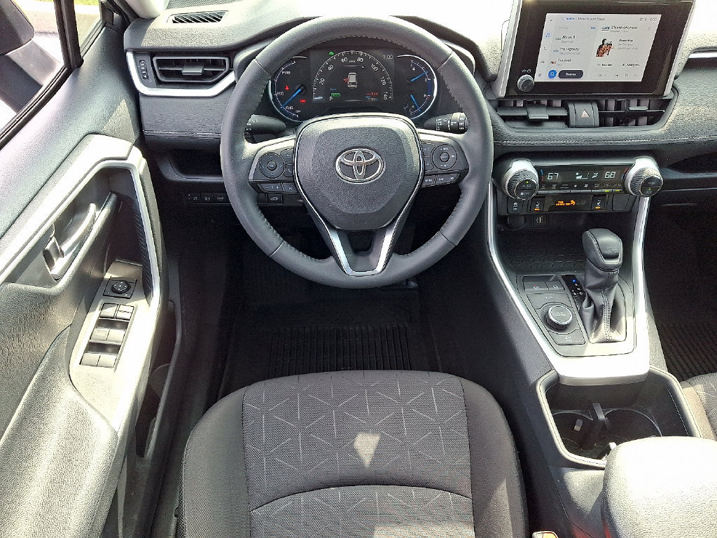 Used 2024 Toyota RAV4 XLE w/ Convenience Package AWD/4WD image 14