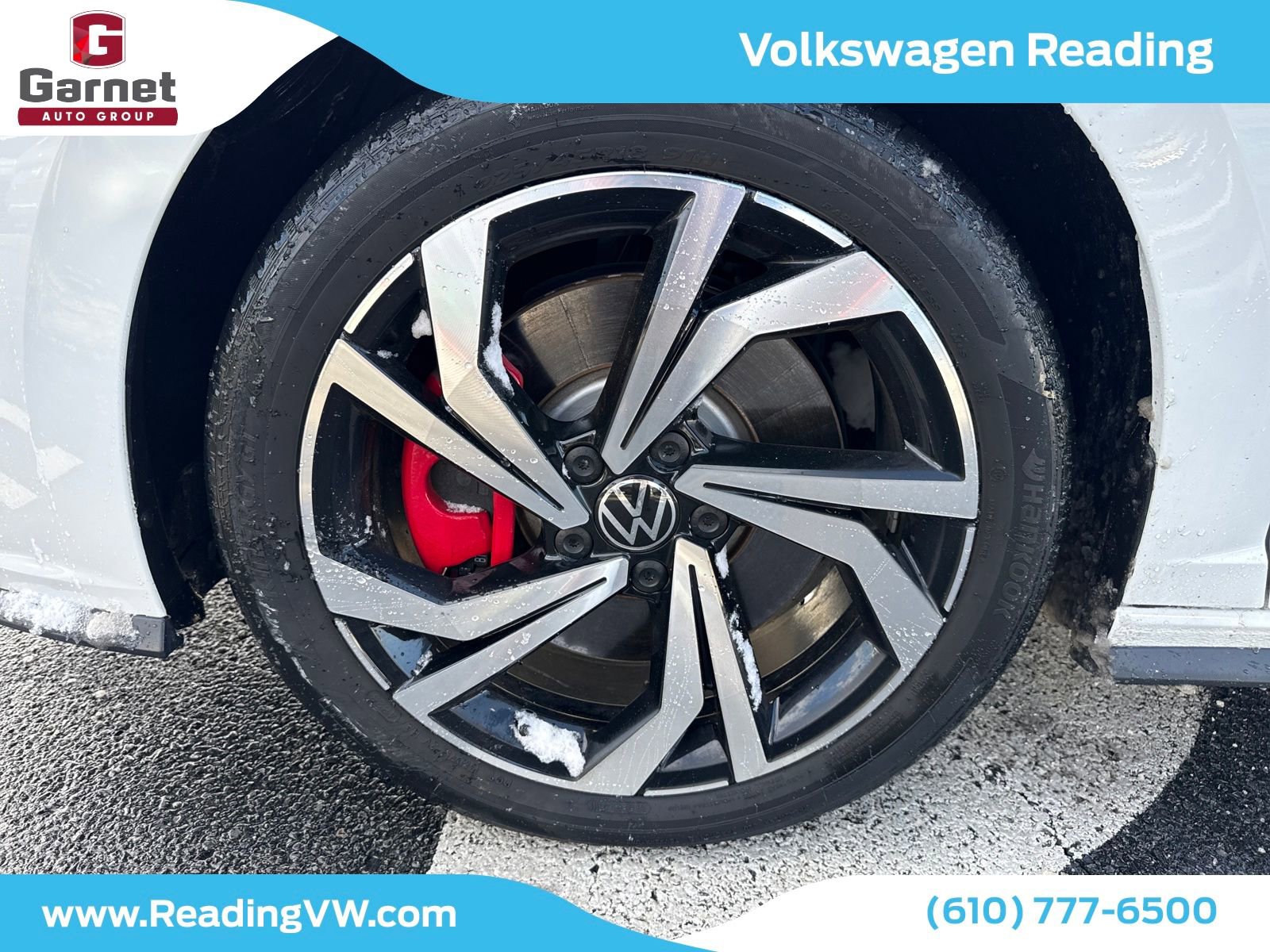 Used 2024 Volkswagen Jetta GLI Autobahn image 9