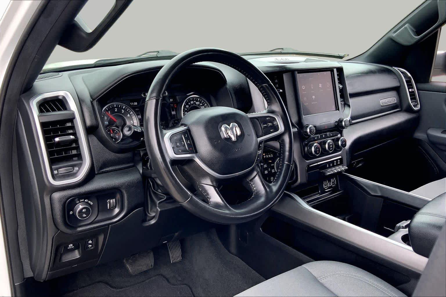 Used 2022 RAM 1500 Big Horn AWD/4WD image 17