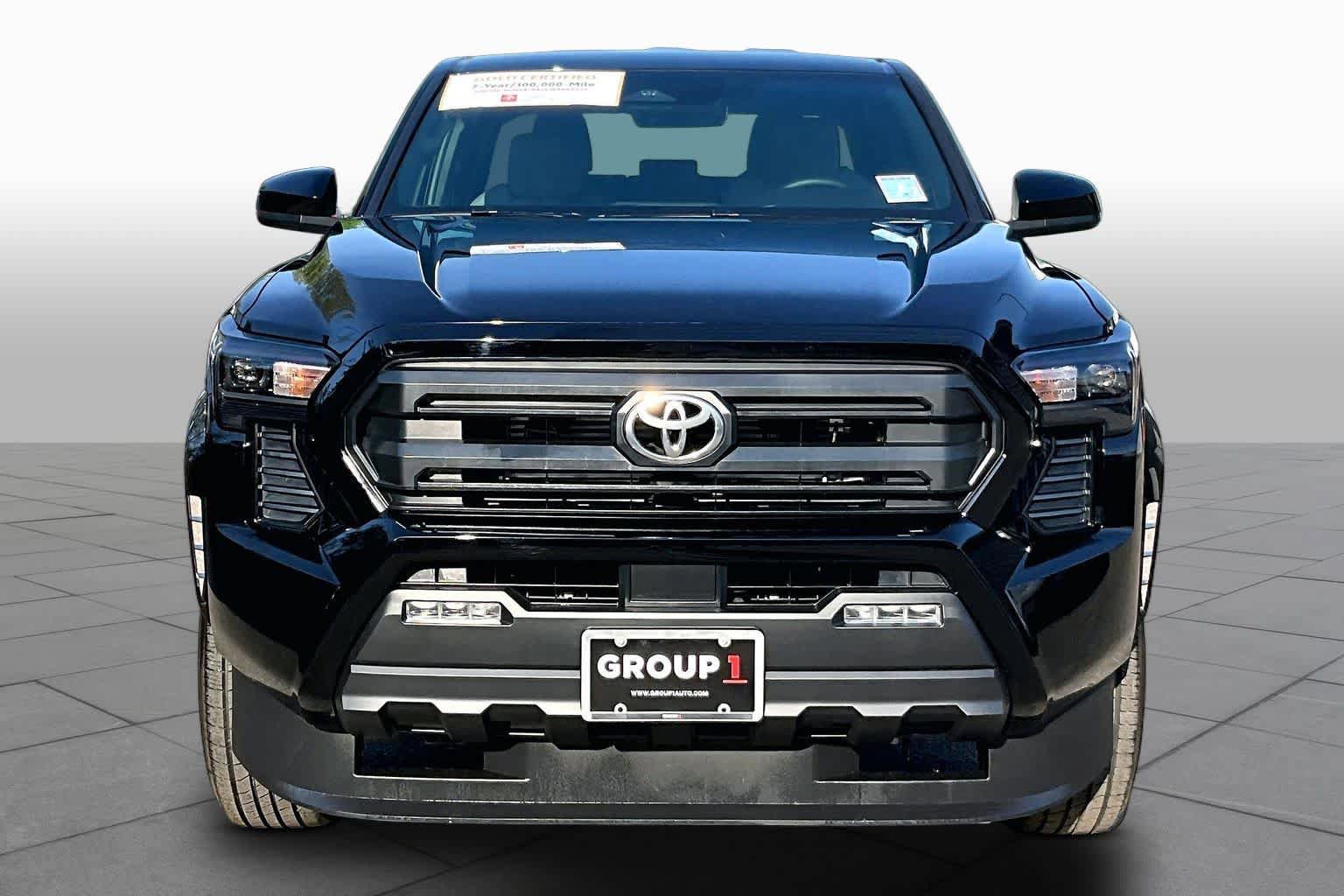 Used 2026 Toyota Tacoma SR5 AWD/4WD image 4
