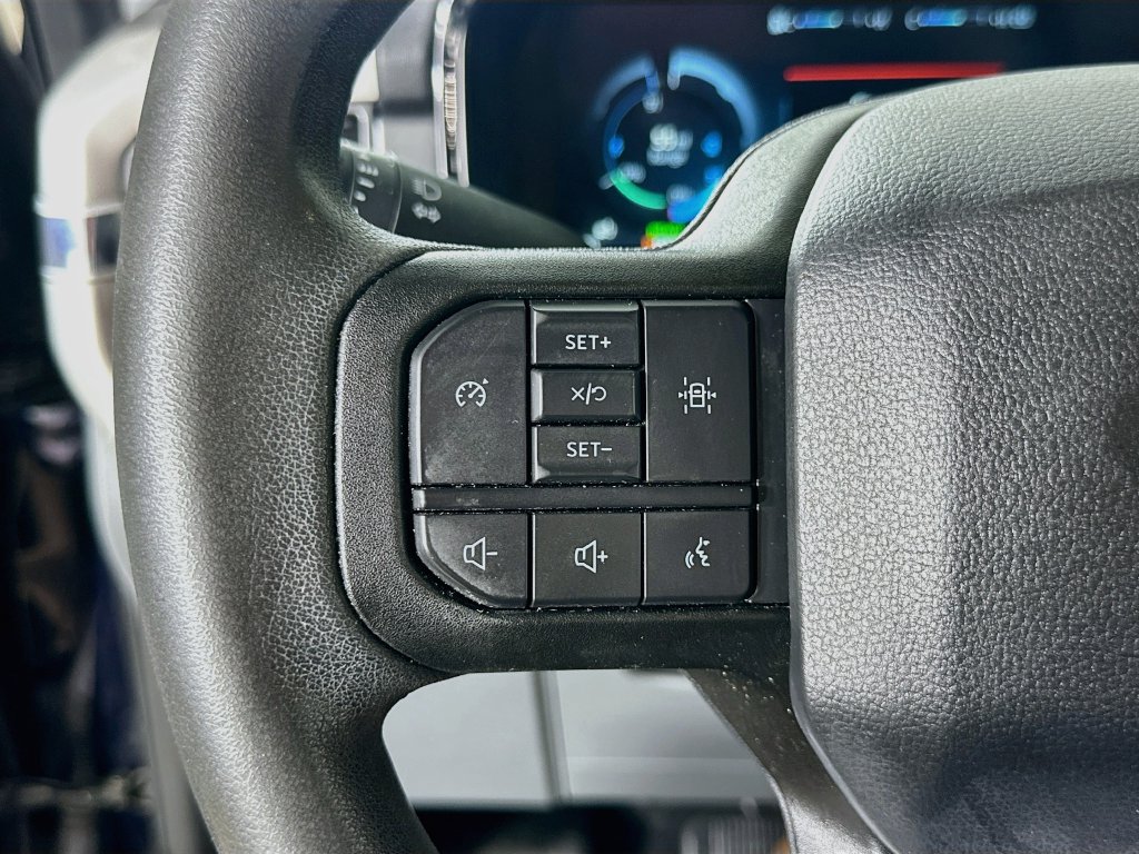 Used 2022 Ford F150 Lightning Pro AWD/4WD image 23