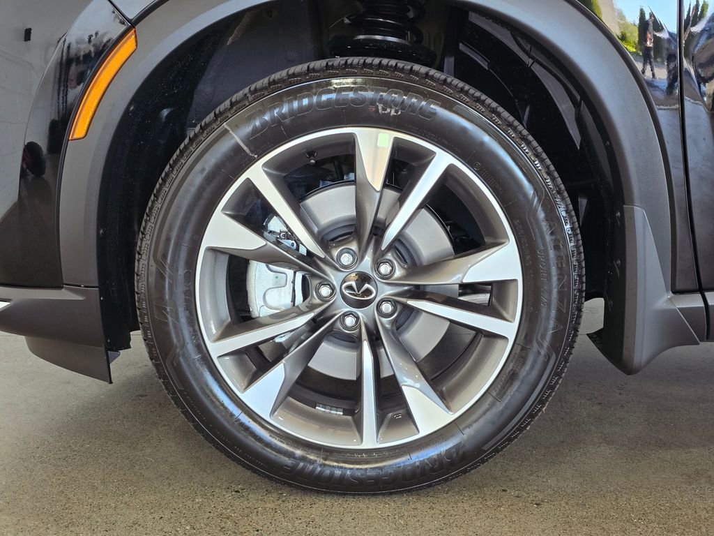 New 2026 INFINITI QX60 Pure w/ Cargo Package image 8