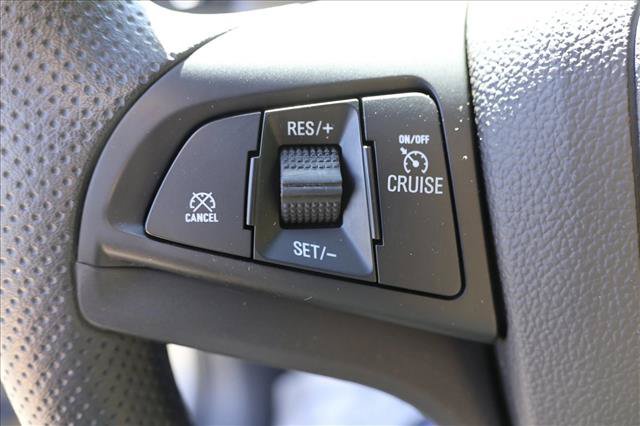 Used 2020 Chevrolet Trax LS w/ Tint and Cruise Package FWD image 14