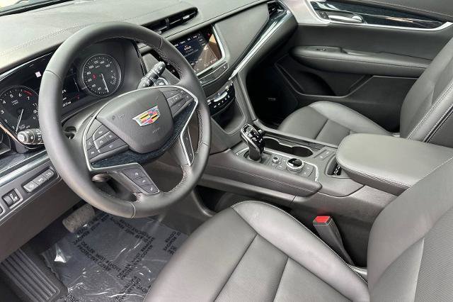 Used 2026 Cadillac XT5 Premium Luxury FWD image 10
