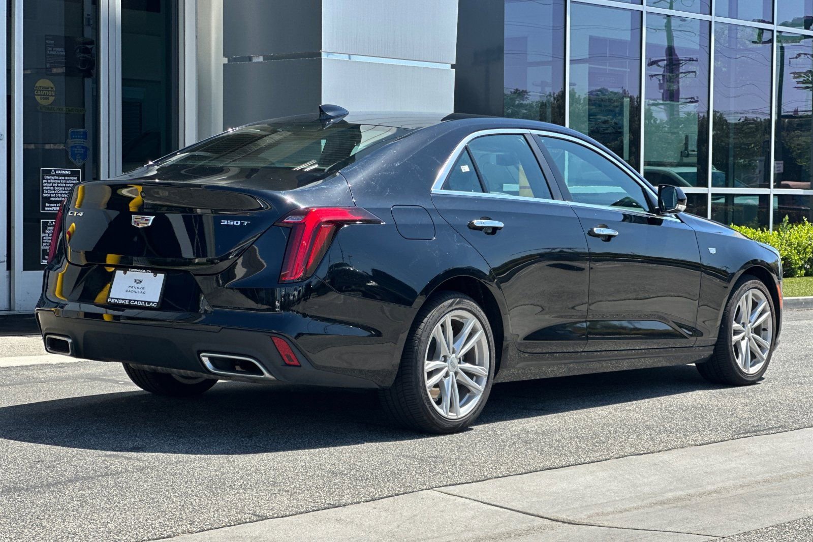 Used 2023 Cadillac CT4 Luxury w/ Cold Weather Package image 4