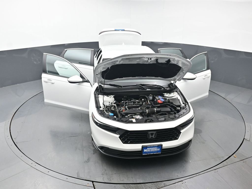 Used 2023 Honda Accord LX image 48