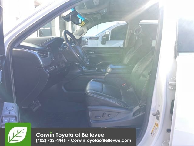 Used 2016 Chevrolet Suburban LT image 7