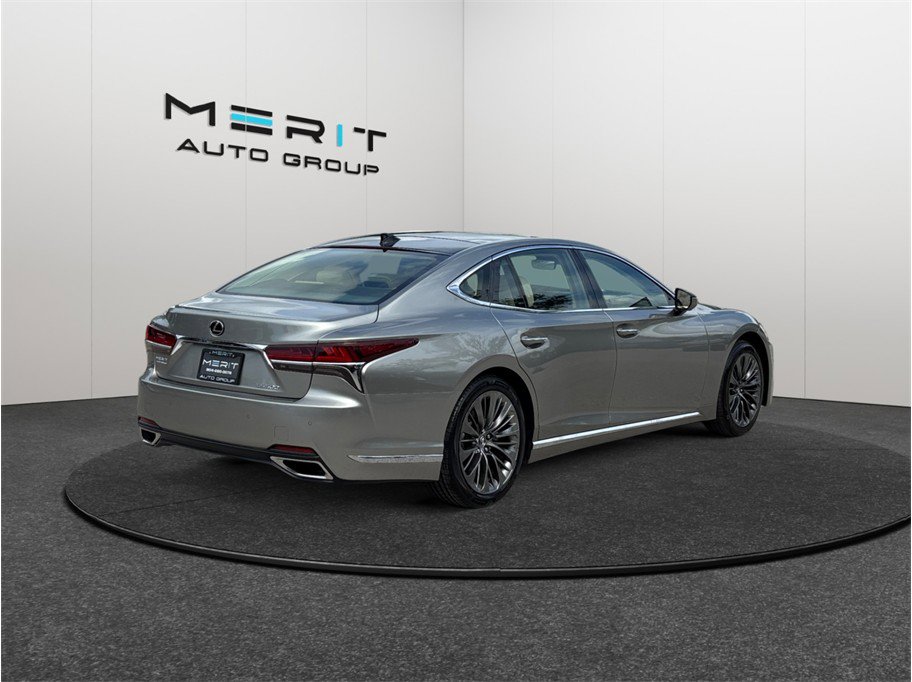 Used 2018 Lexus LS 500 w/ Luxury Package RWD image 9