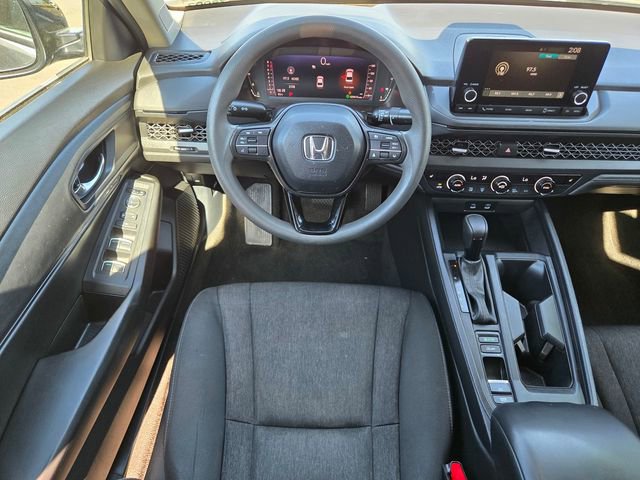 Used 2023 Honda Accord EX image 11