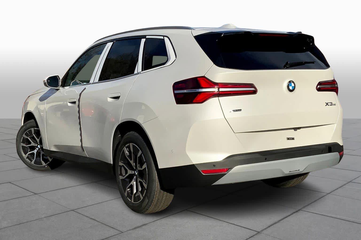 New 2026 BMW X3 xDrive30 w/ Premium Package image 12