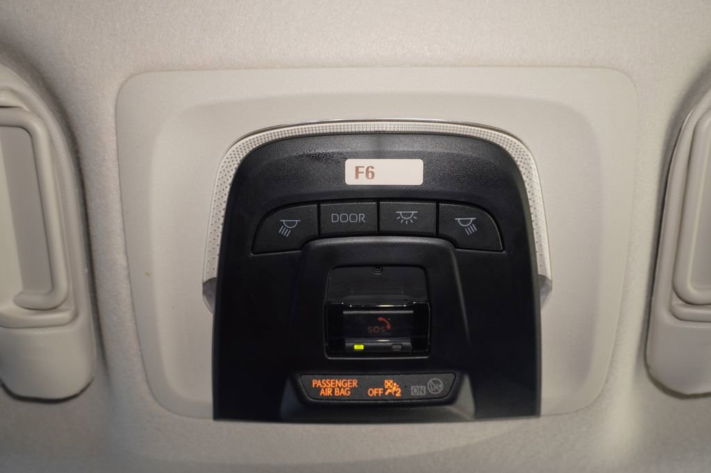 Certified 2025 Toyota Corolla LE FWD image 17