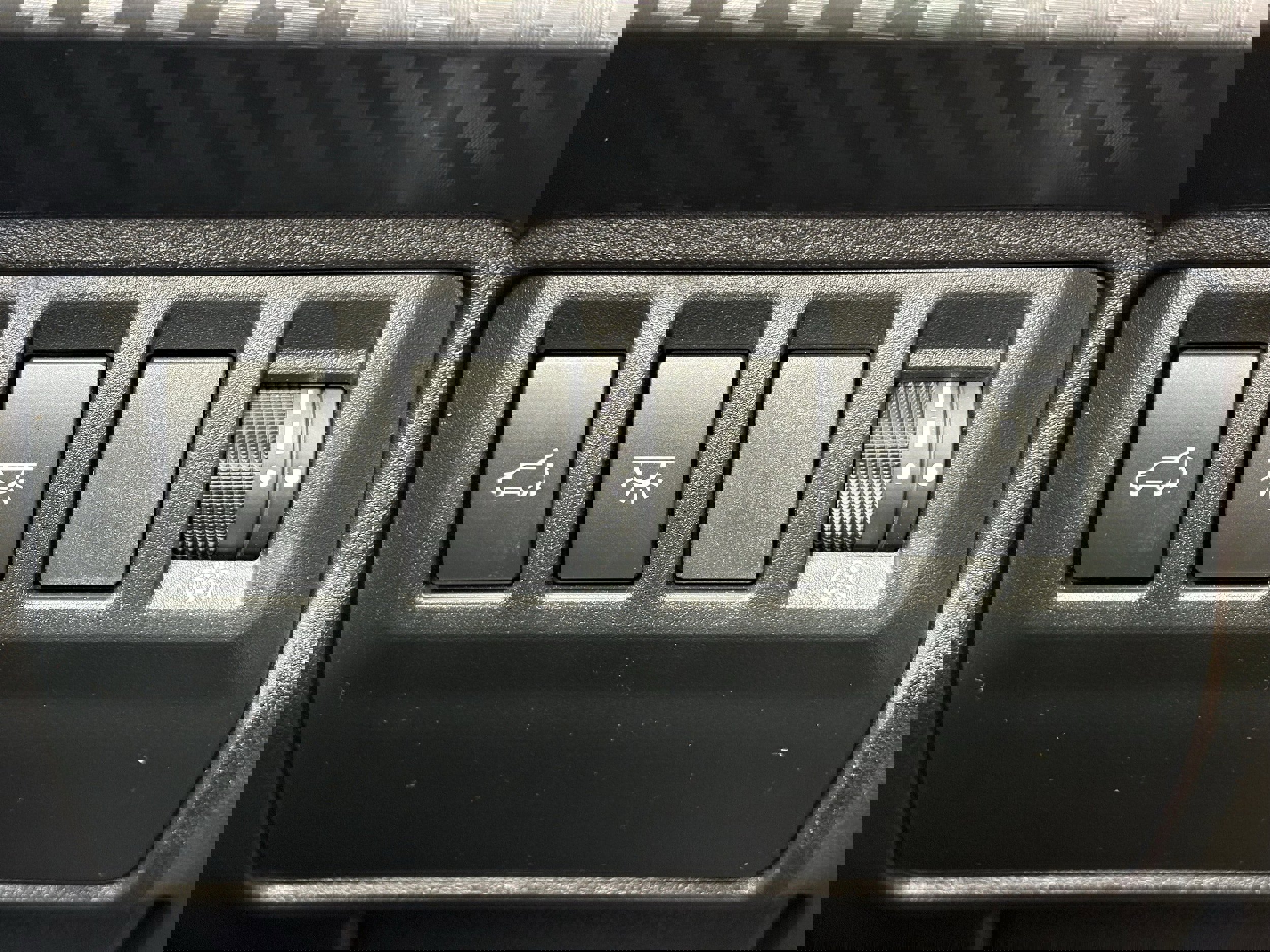 Certified 2025 Subaru Ascent Premium image 18